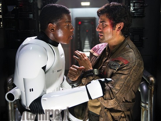 john-boyega-oscar-isaac-star-wars-force-awakens